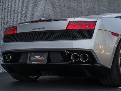 Used 2010 Lamborghini Gallardo LP 560-4 image 17