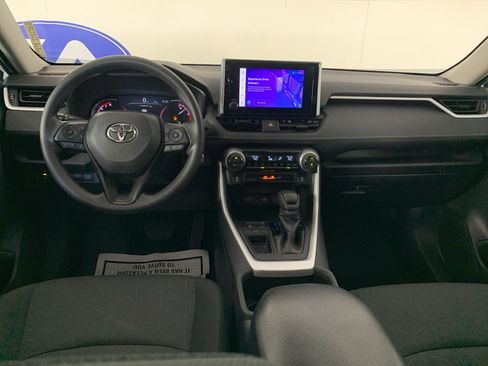 Used 2024 Toyota RAV4 XLE w/ Convenience Package FWD image 34