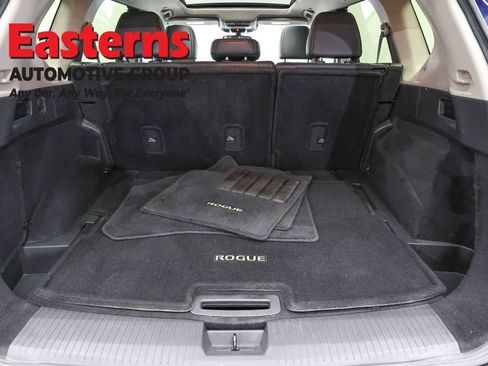Used 2023 Nissan Rogue Platinum w/ Platinum Premium Package AWD/4WD image 9