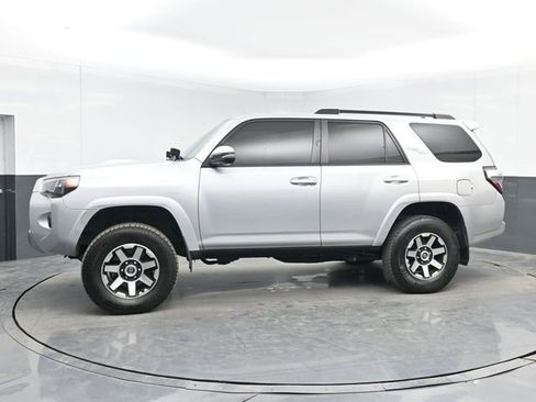 Used 2021 Toyota 4Runner TRD Off-Road Premium image 6