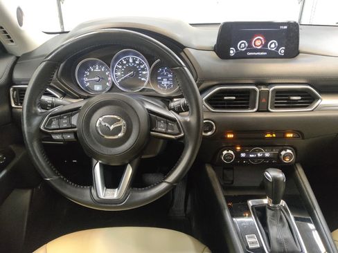 Used 2017 MAZDA CX-5 Touring w/ Preferred Equipment Package AWD/4WD image 22