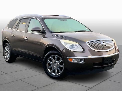 Used 2011 Buick Enclave CXL w/ Trailering Provision Package image 2