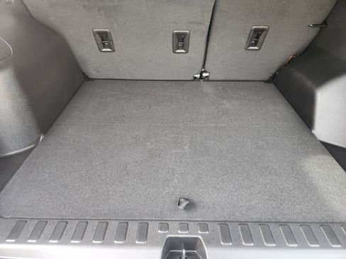 Certified 2024 GMC Terrain SLE w/ Driver Convenience Package image 32