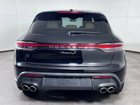 Certified 2024 Porsche Macan S AWD/4WD image 6