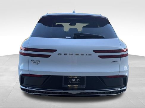 Certified 2026 Genesis GV70 2.5T Advanced AWD/4WD image 29