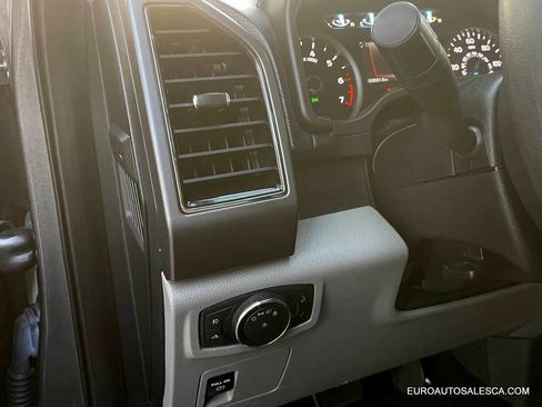 Used 2019 Ford F150 XLT w/ Trailer Tow Package image 29