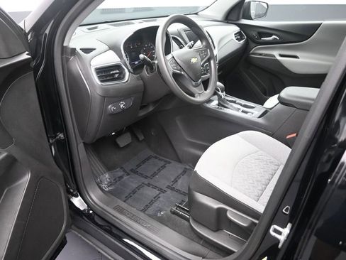 Used 2024 Chevrolet Equinox LS FWD image 11