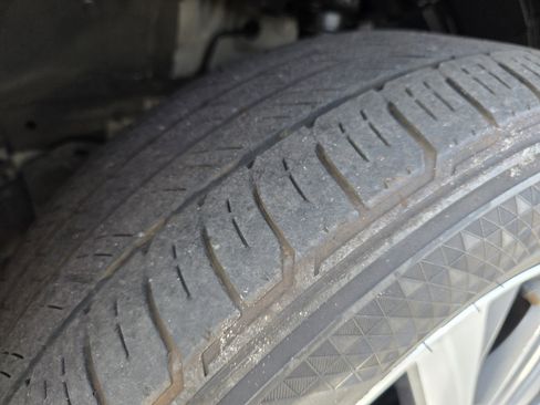 Used 2024 Nissan Pathfinder SL image 31