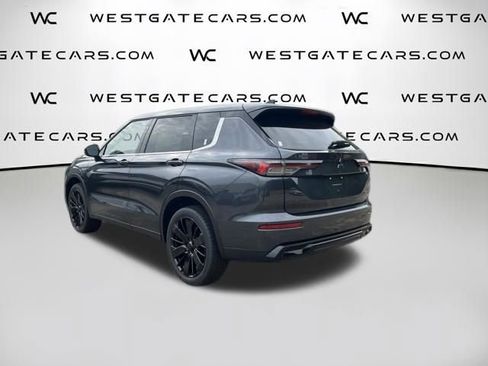 New 2026 Mitsubishi Outlander LE FWD image 10