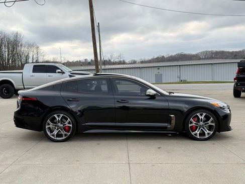 Used 2019 Kia Stinger GT2 image 20