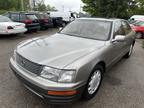 Used 1995 Lexus LS 400 RWD image 2
