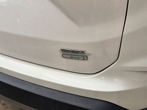 Used 2019 Ford Edge SEL w/ Equipment Group 201A FWD image 7