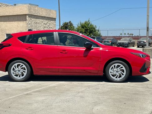 New 2025 Subaru Impreza 2.0i image 2