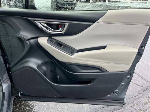 Used 2023 Subaru Forester Premium image 27