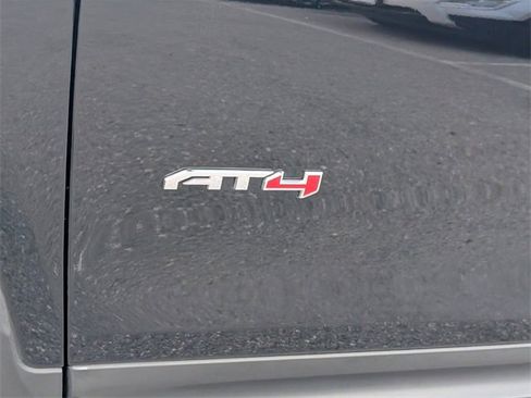 Used 2022 GMC Terrain AT4 w/ Infotainment Package II image 5