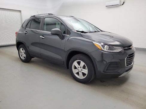 Used 2018 Chevrolet Trax LT w/ LT Convenience Package AWD/4WD image 11