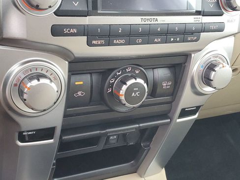 Used 2010 Toyota 4Runner SR5 image 27