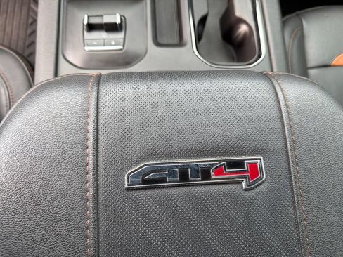 Used 2024 GMC Sierra 3500 AT4 w/ Technology Package AWD/4WD image 28