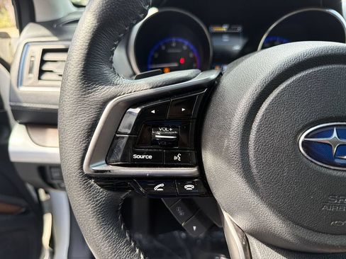 Used 2019 Subaru Outback 2.5i Touring AWD/4WD image 26
