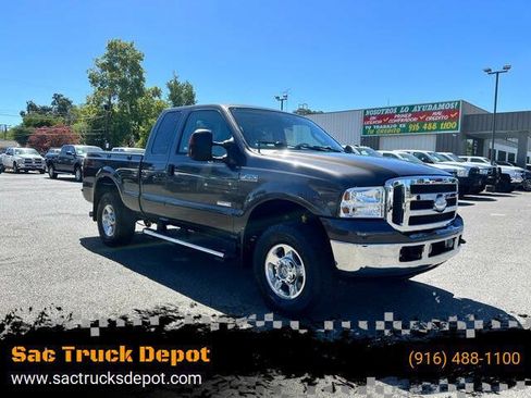 Used 2005 Ford F250 Lariat AWD/4WD image 1