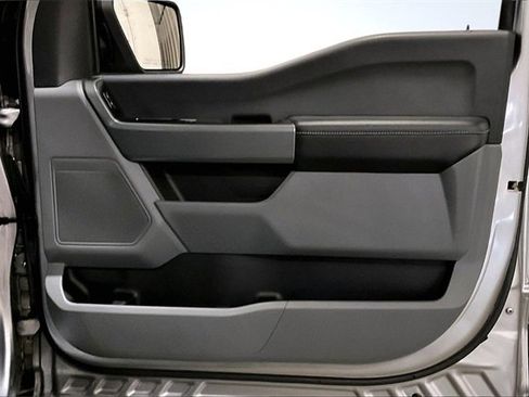 Used 2022 Ford F150 XLT image 25