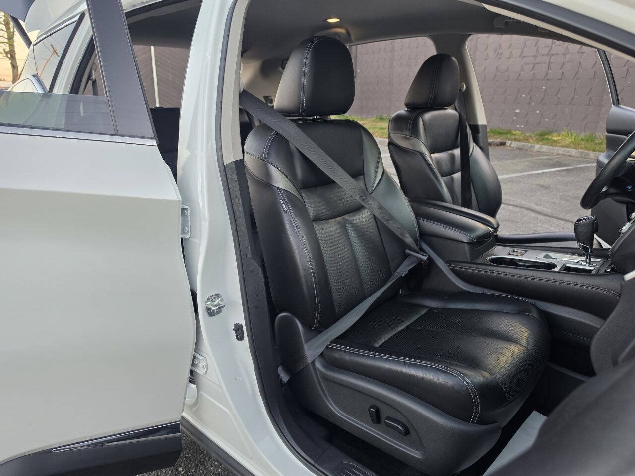 Used 2019 Nissan Murano SL AWD/4WD image 38