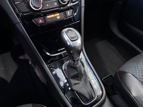 Certified 2022 Buick Encore Preferred w/ Safety Package image 21