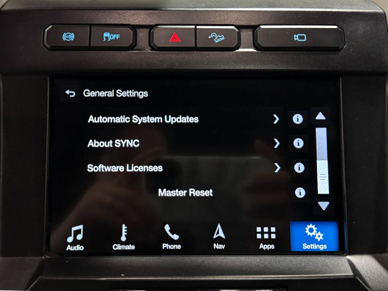 Used 2019 Ford F250 Lariat w/ Lariat Ultimate Package AWD/4WD image 19