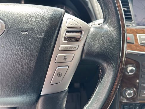 Used 2017 INFINITI QX80 4WD w/ Driver Assistance Package image 14