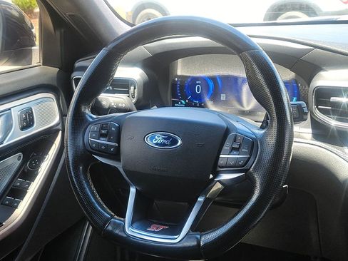 Used 2020 Ford Explorer ST w/ Premium Technology Package AWD/4WD image 7