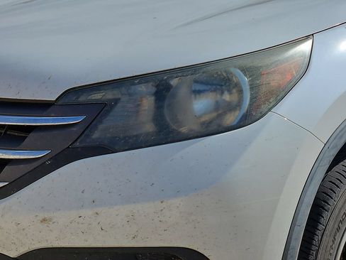 Used 2014 Honda CR-V LX image 3