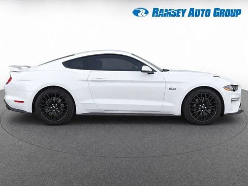 Used 2018 Ford Mustang GT Premium w/ GT Performance Package RWD image 8