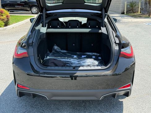 New 2026 BMW i4 eDrive40 w/ Premium Package RWD image 16