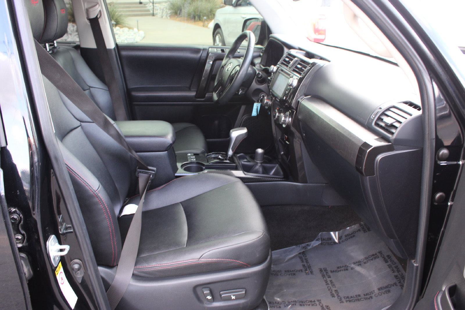 Used 2019 Toyota 4Runner TRD Off-Road Premium AWD/4WD image 26