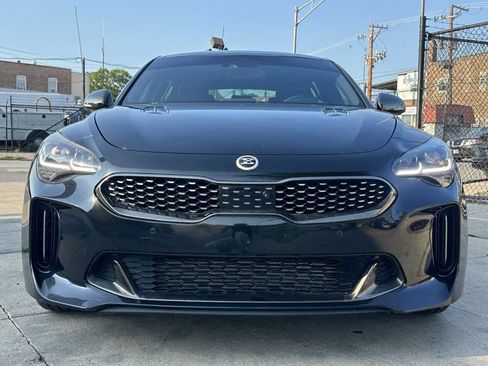 Used 2019 Kia Stinger GT2 AWD/4WD image 2