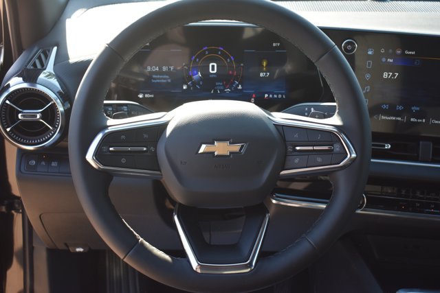 New 2027 Chevrolet Equinox LT w/ Safety and Technology Package FWD image 18