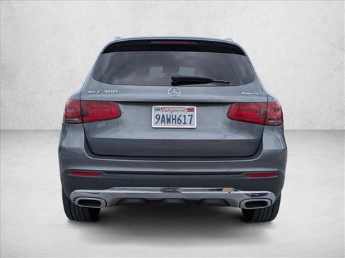 Used 2022 Mercedes-Benz GLC 300 4MATIC image 6