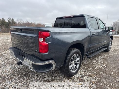 Used 2022 Chevrolet Silverado 1500 LT w/ Z71 Off-Road Package image 5