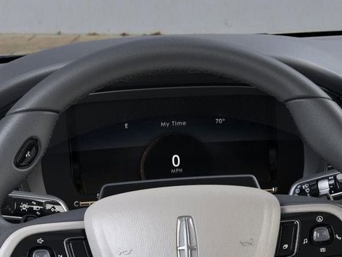 New 2026 Lincoln Corsair Reserve image 13