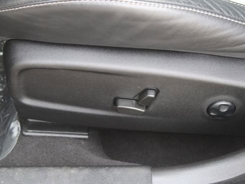 Used 2023 Dodge Charger SRT Hellcat w/ Harman/Kardon Audio Group image 43