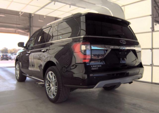 Used 2020 Ford Expedition Limited w/ Special Edition Package AWD/4WD image 6