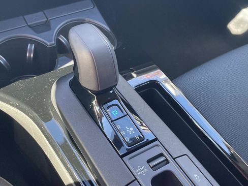 Used 2024 Toyota Prius LE image 20