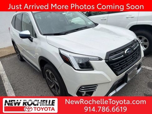 Used 2023 Subaru Forester Touring AWD/4WD image 1