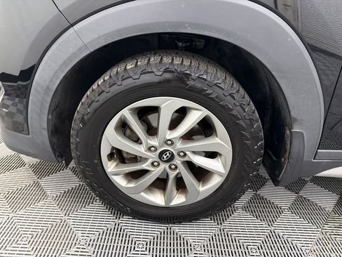 Used 2017 Hyundai Tucson SE Plus image 12