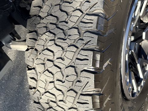 Used 2024 Ford F150 Raptor w/ Equipment Group 803A Raptor R AWD/4WD image 13