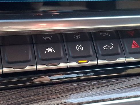 Used 2024 Chevrolet Silverado 1500 LT Trail Boss image 25