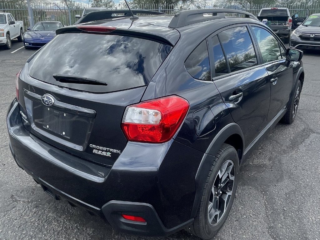 Used 2017 Subaru Crosstrek 2.0i Premium AWD/4WD image 13