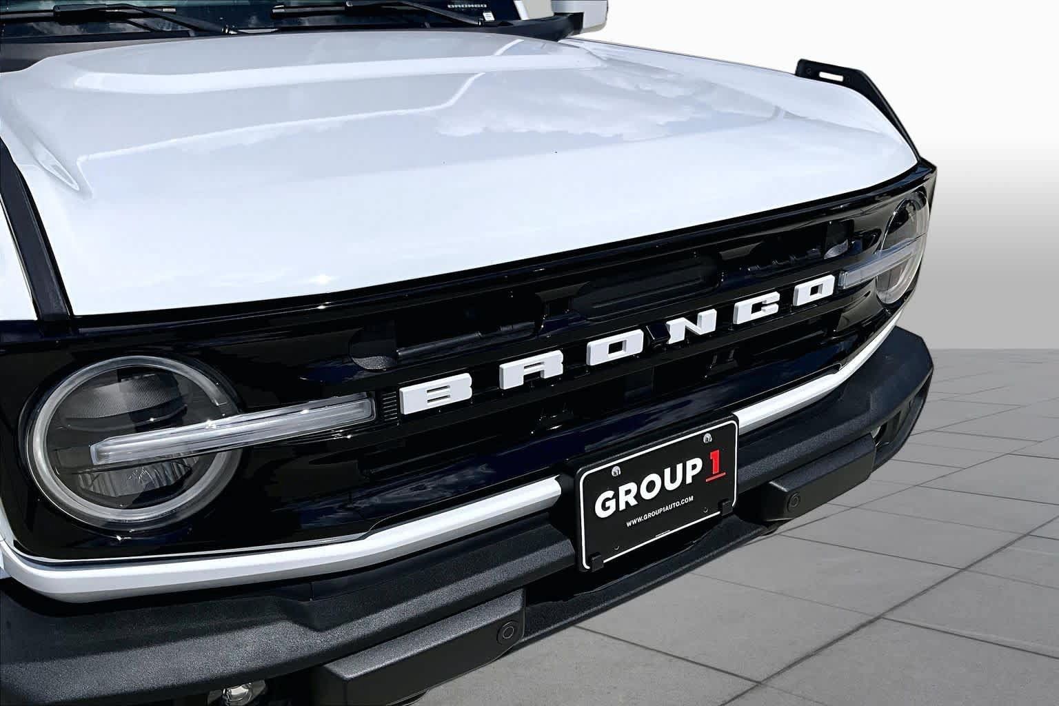 Used 2025 Ford Bronco Outer Banks AWD/4WD image 28