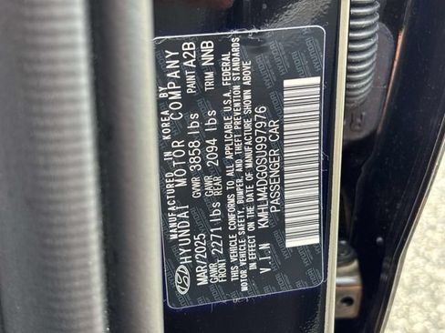 Certified 2025 Hyundai Elantra Sport FWD image 27