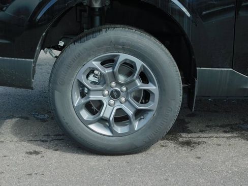 New 2025 Ford Maverick XLT w/ XLT Luxury Package image 10